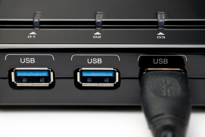 تفاوت USB 2 و USB 3